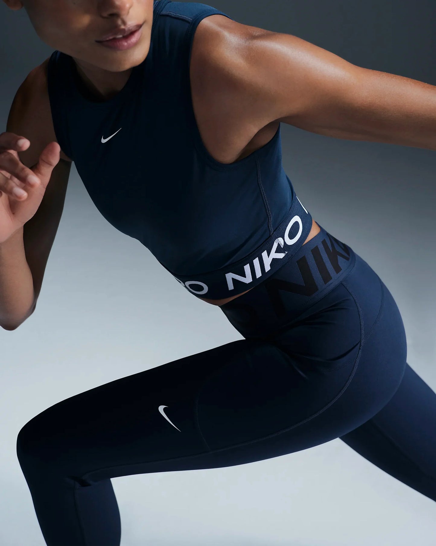 Nike Pro Sculpt