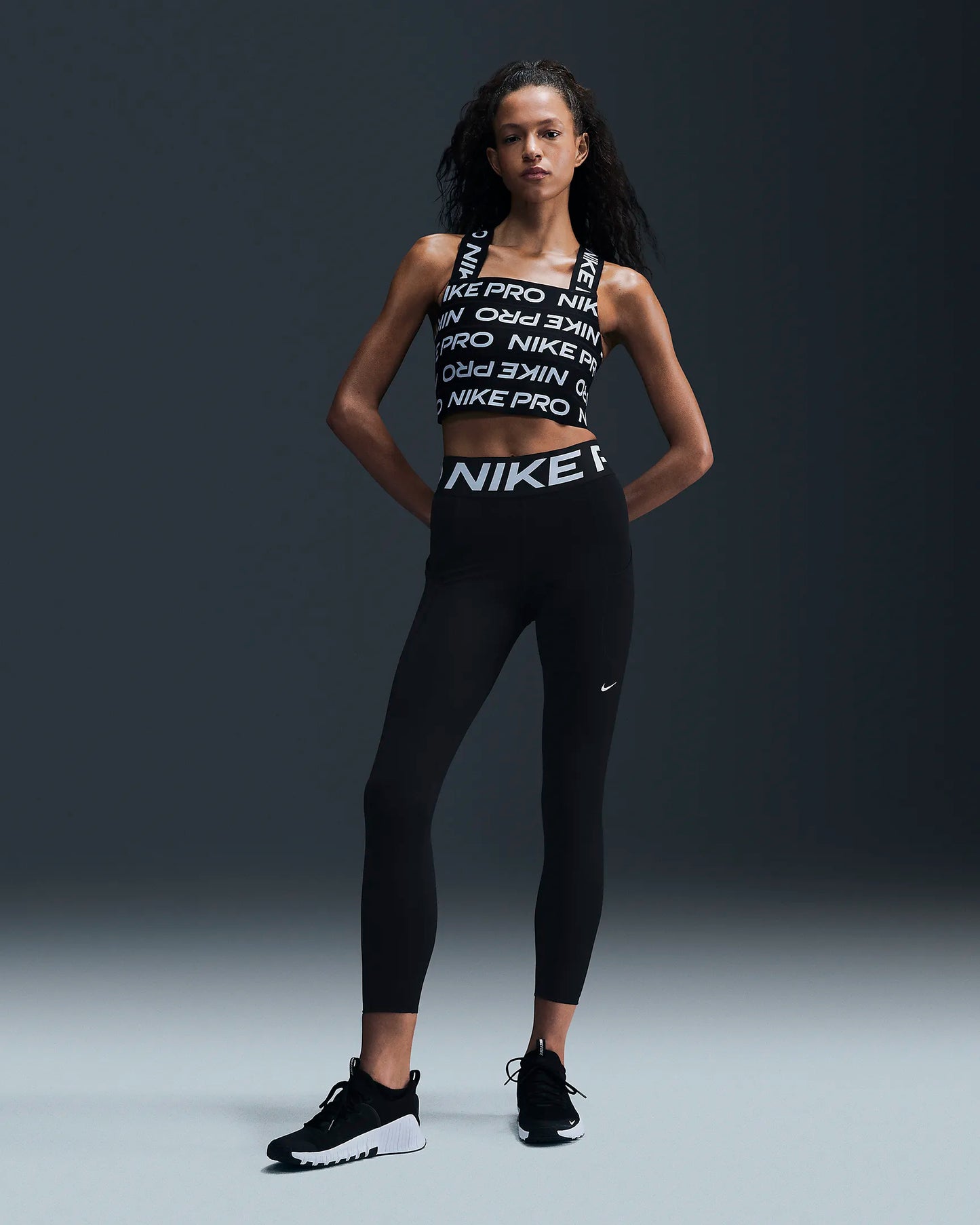 Nike Pro Sculpt