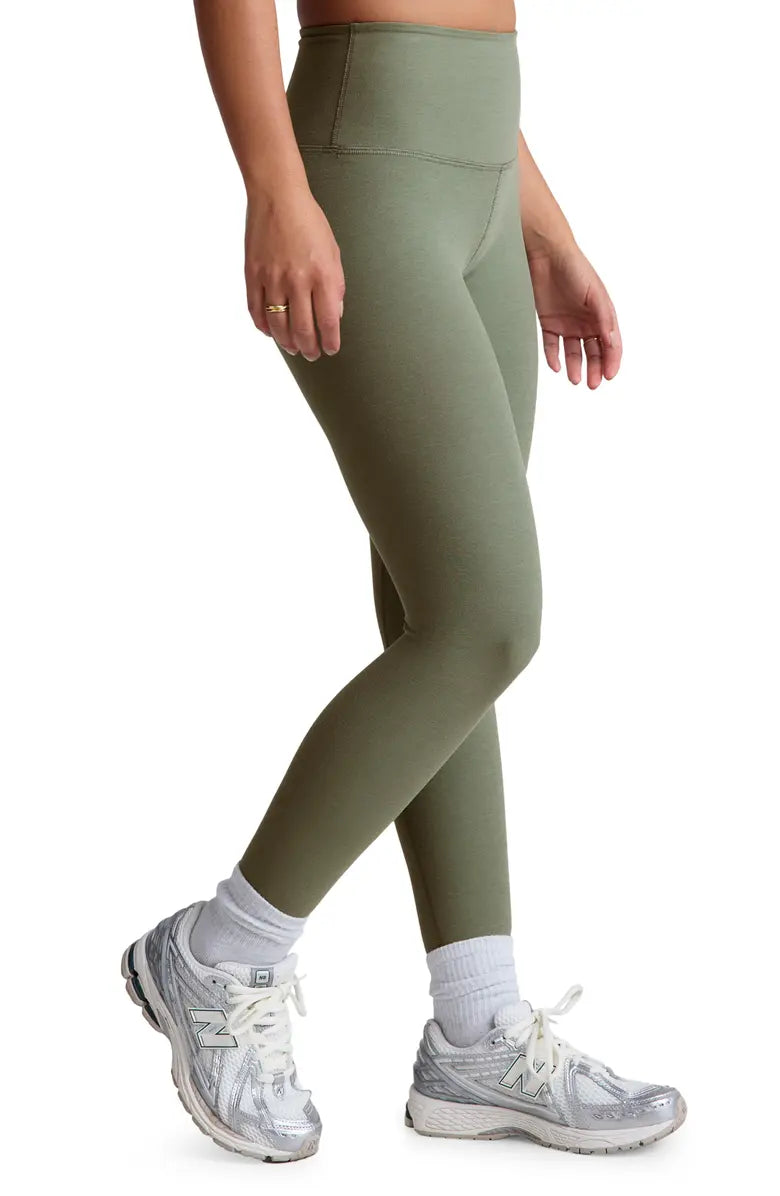 Beyond Yoga Caught in the Midi High Waist Leggings