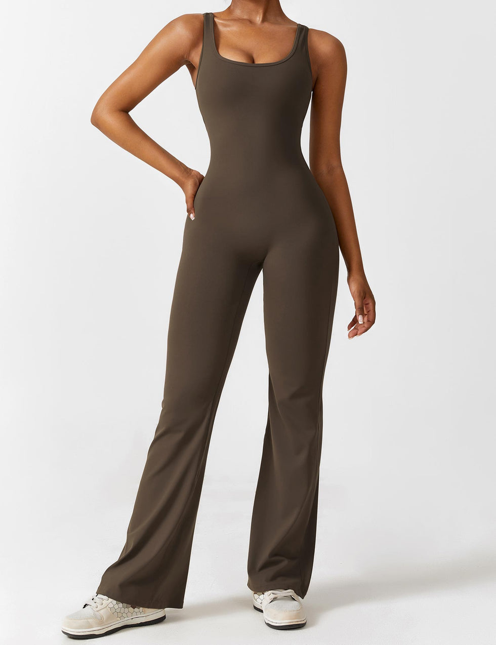 Yeoreo V-Back Flared Jumpsuit