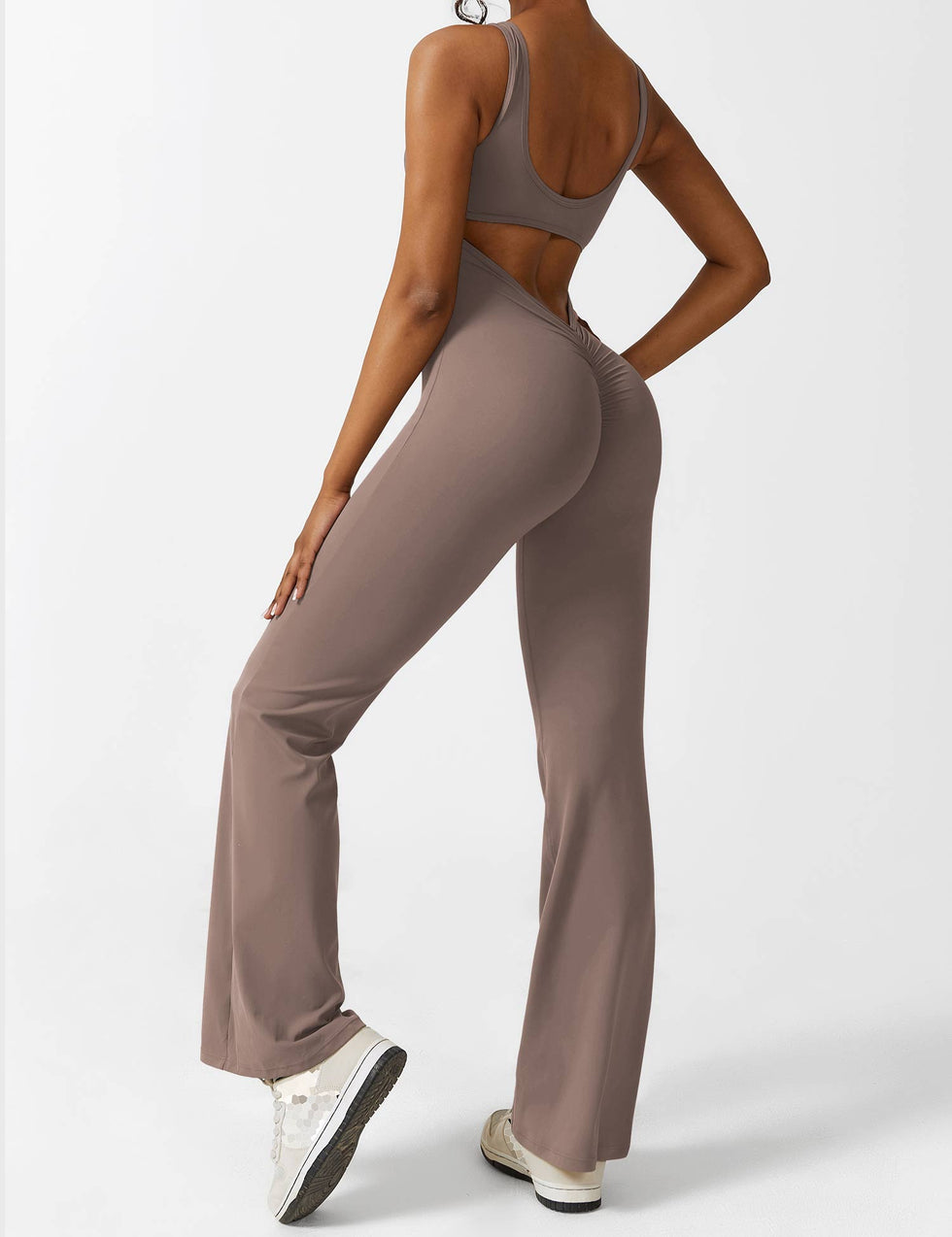 Yeoreo V-Back Flared Jumpsuit