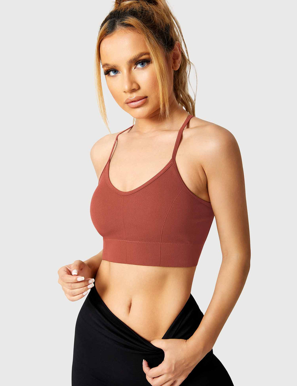 Yeoreo Dawn Sports Bra